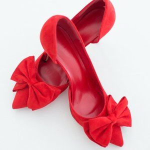 Red 4' Heels, Topped with a Flirty Bow